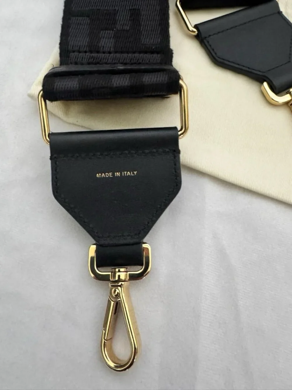NWT Authentic FENDI FF Logo Adjustable Strap Black Made in Italy